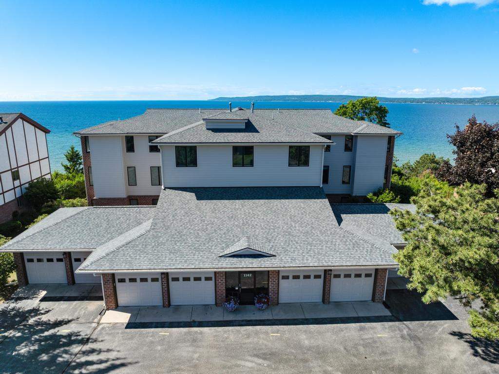 1142 Charlevoix Avenue Petoskey MI 49770
