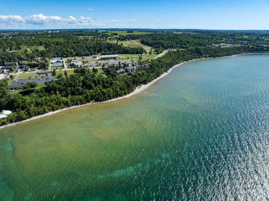 1142 Charlevoix Avenue Petoskey MI 49770