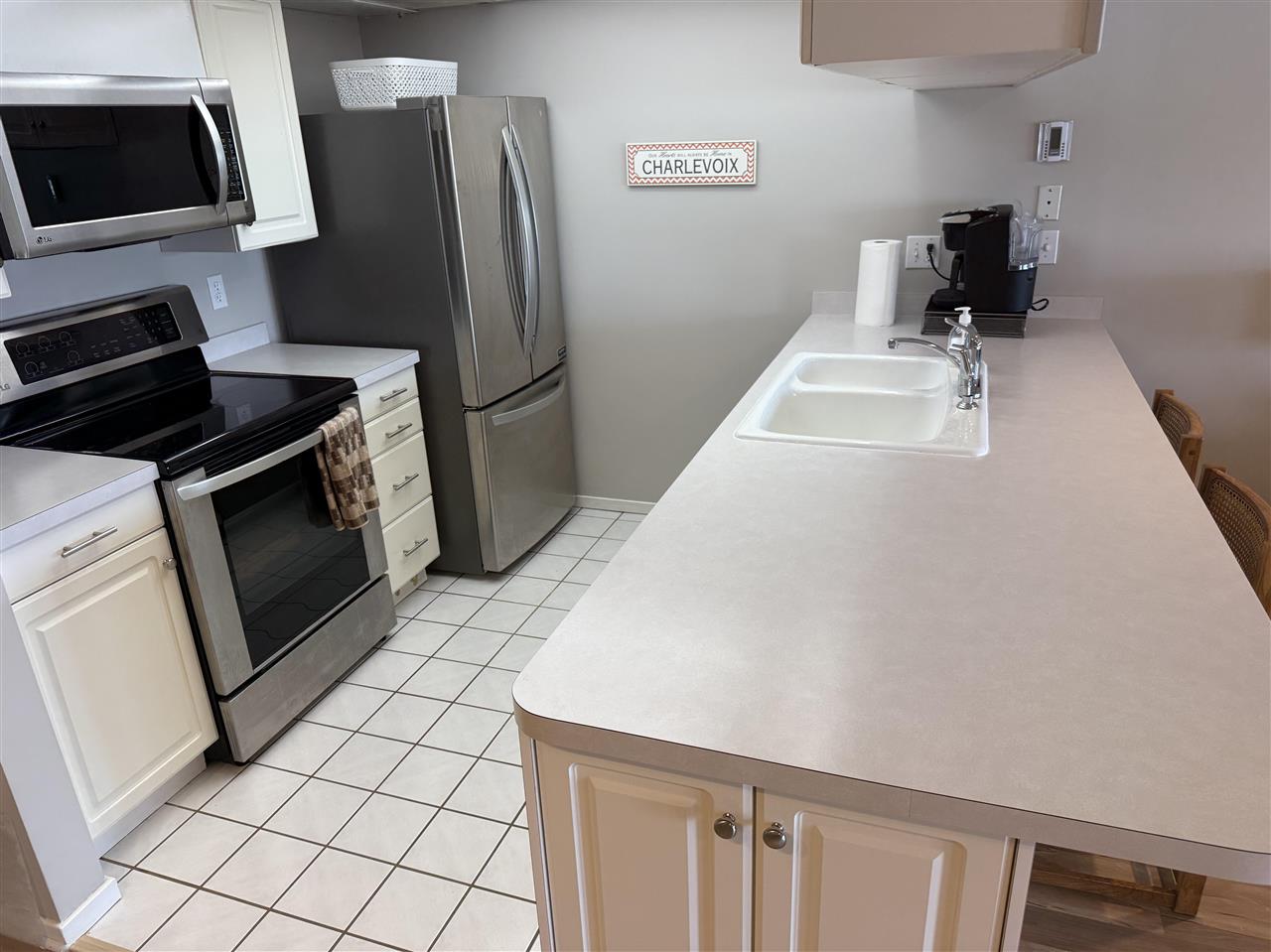 107 Belvedere Avenue Charlevoix MI 49720-0000