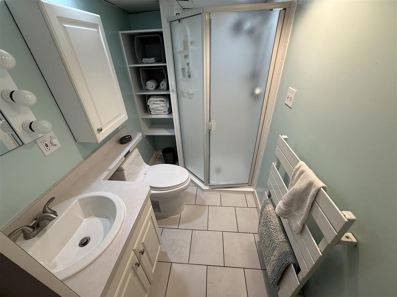 107 Belvedere Avenue Charlevoix MI 49720-0000