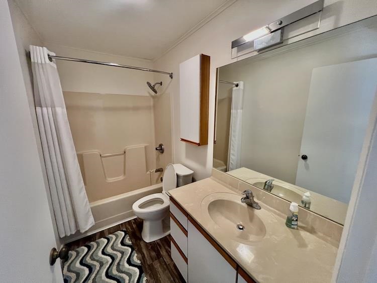 2067 Woods Lane Petoskey MI 49770