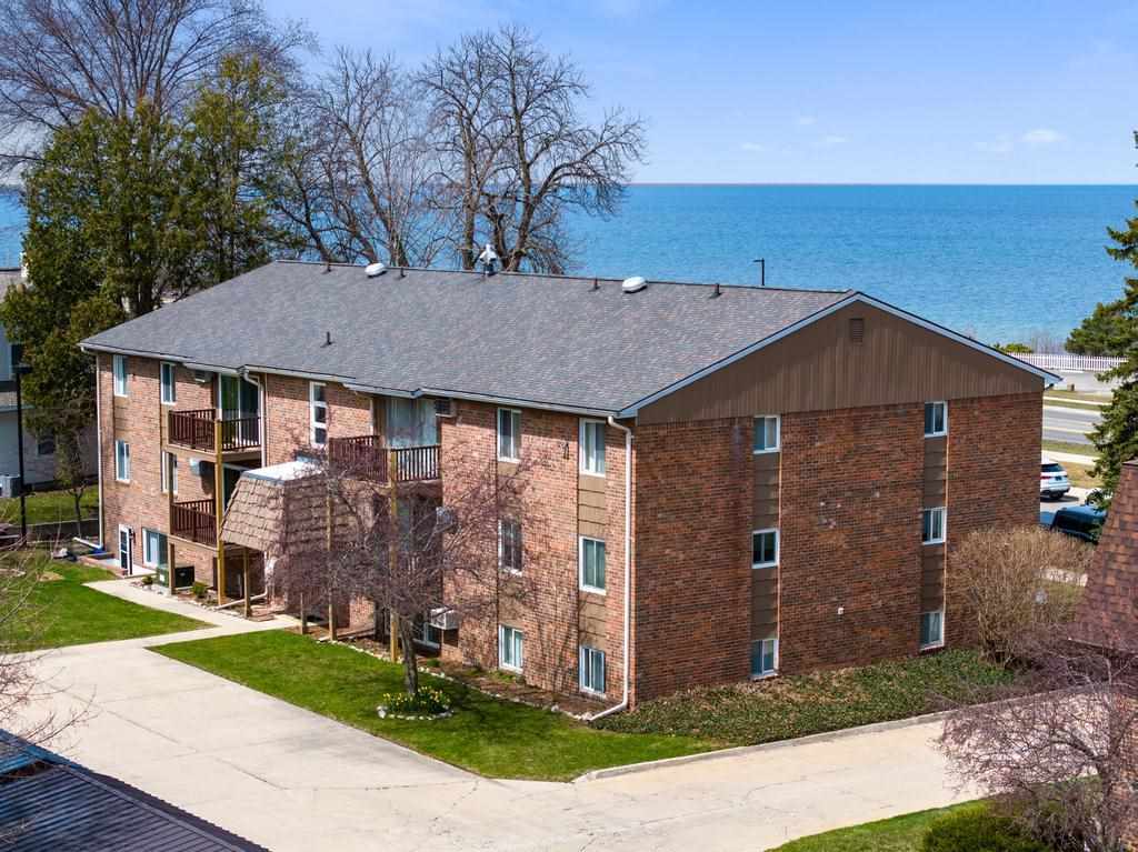 804 Arlington Avenue Petoskey MI 49770