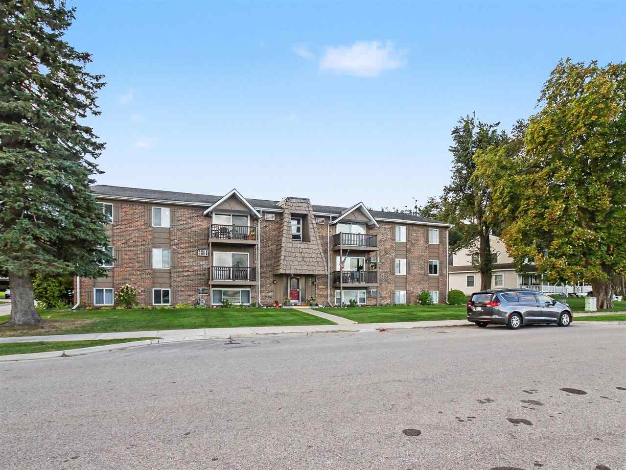 804 Arlington Avenue Petoskey MI 49770