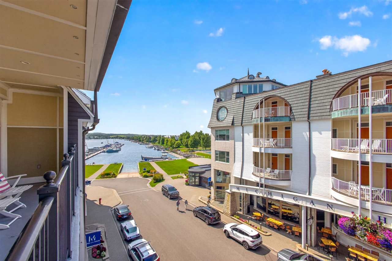 4205 Main Street Bay Harbor MI 49770