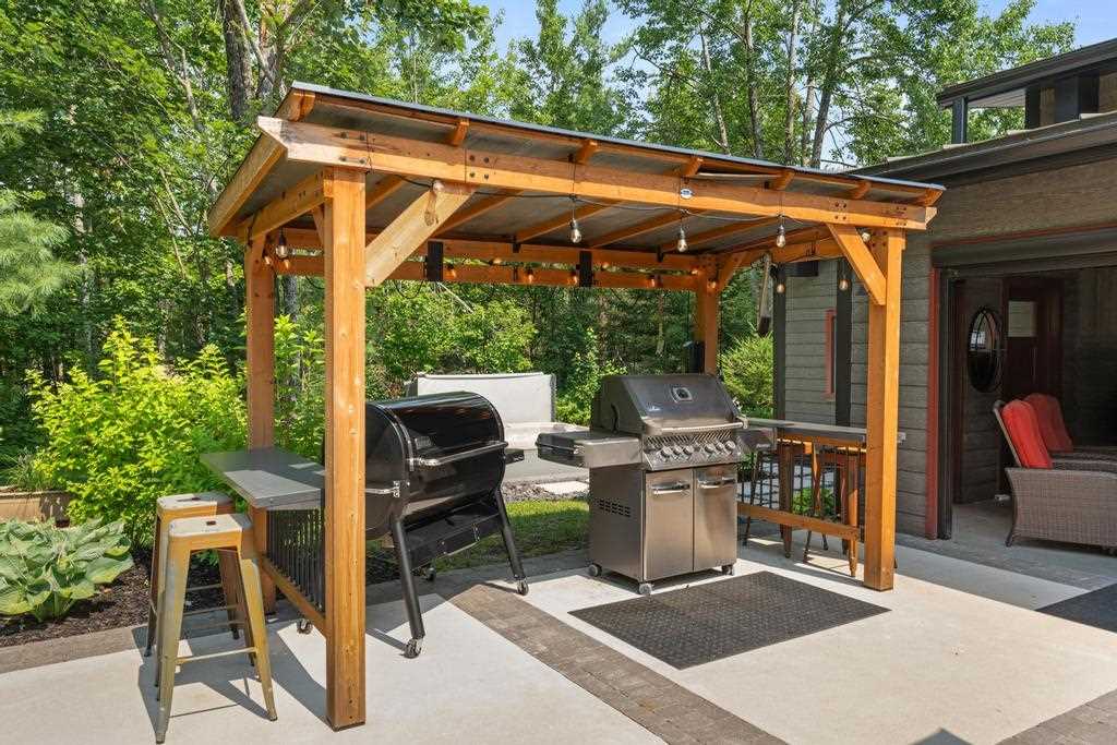 1815 Orchis Trail Petoskey MI 49770-8113