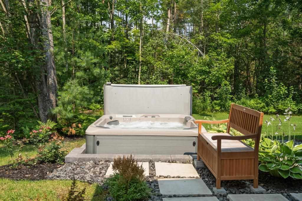 1815 Orchis Trail Petoskey MI 49770-8113