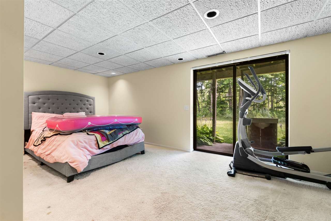 1185 Hideaway Valley Unit 39 Harbor Springs MI 49740