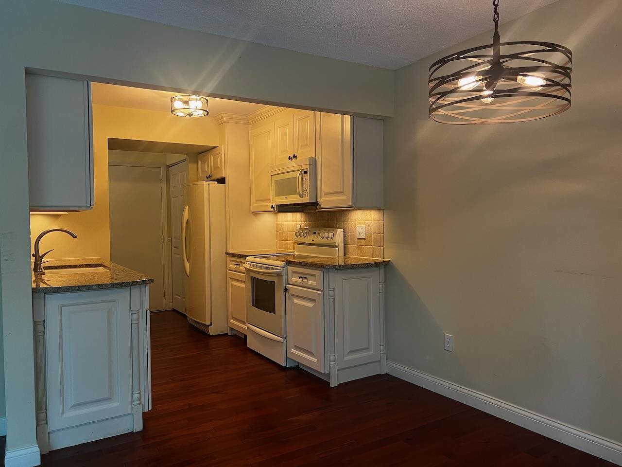1185 Hideaway Valley Unit 39 Harbor Springs MI 49740