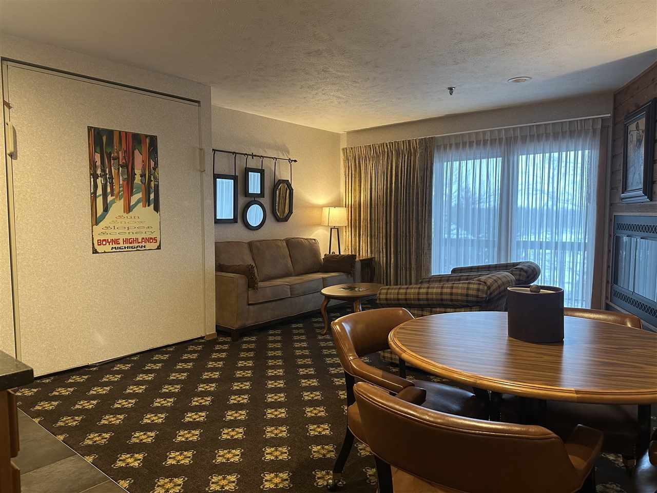 5620 Highlands Drive, #544 Harbor Springs MI 49740