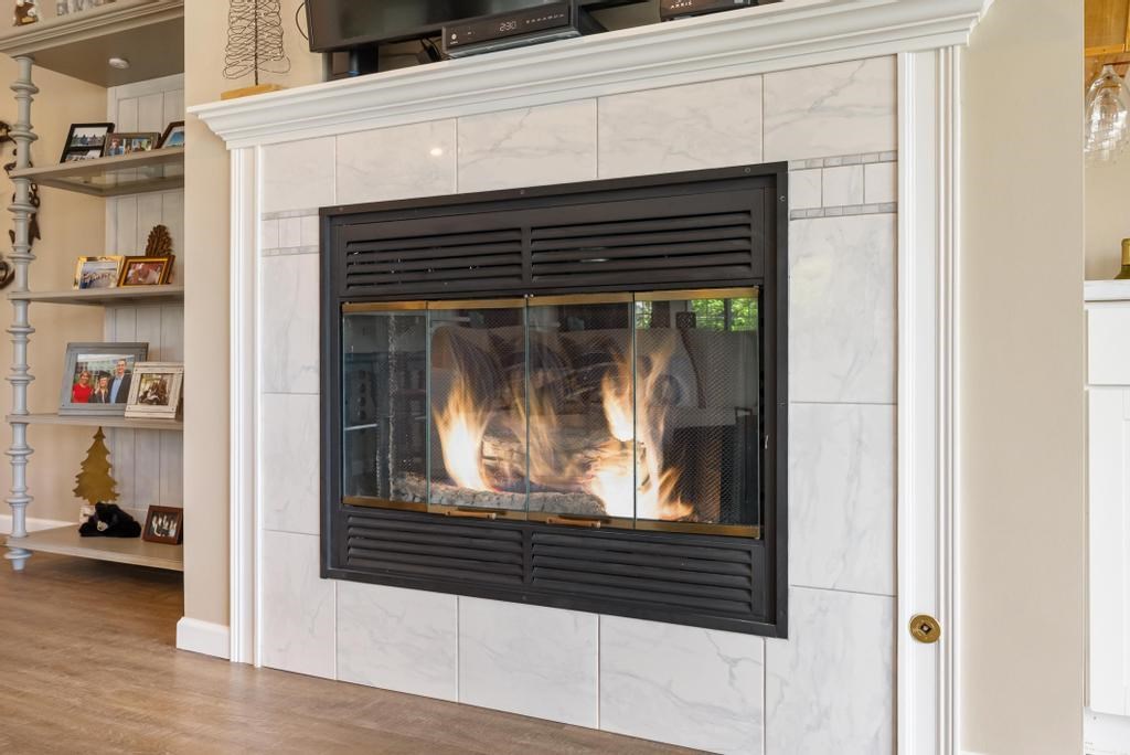 105 Park Avenue Charlevoix MI 49720