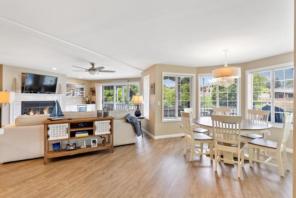 105 Park Avenue Charlevoix MI 49720