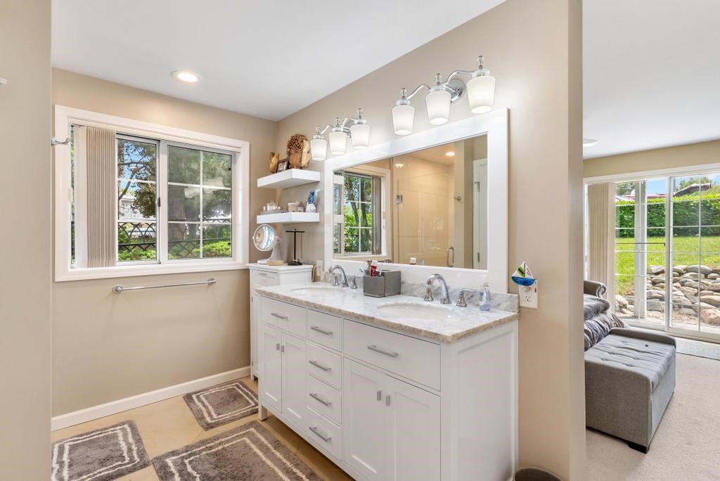105 Park Avenue Charlevoix MI 49720