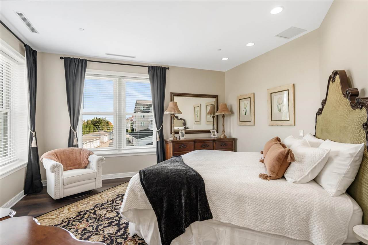 4200 Main Street Bay Harbor MI 49770