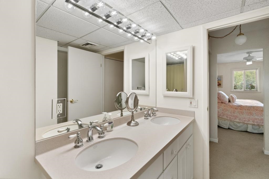 103 W Dixon Avenue Charlevoix MI 49720