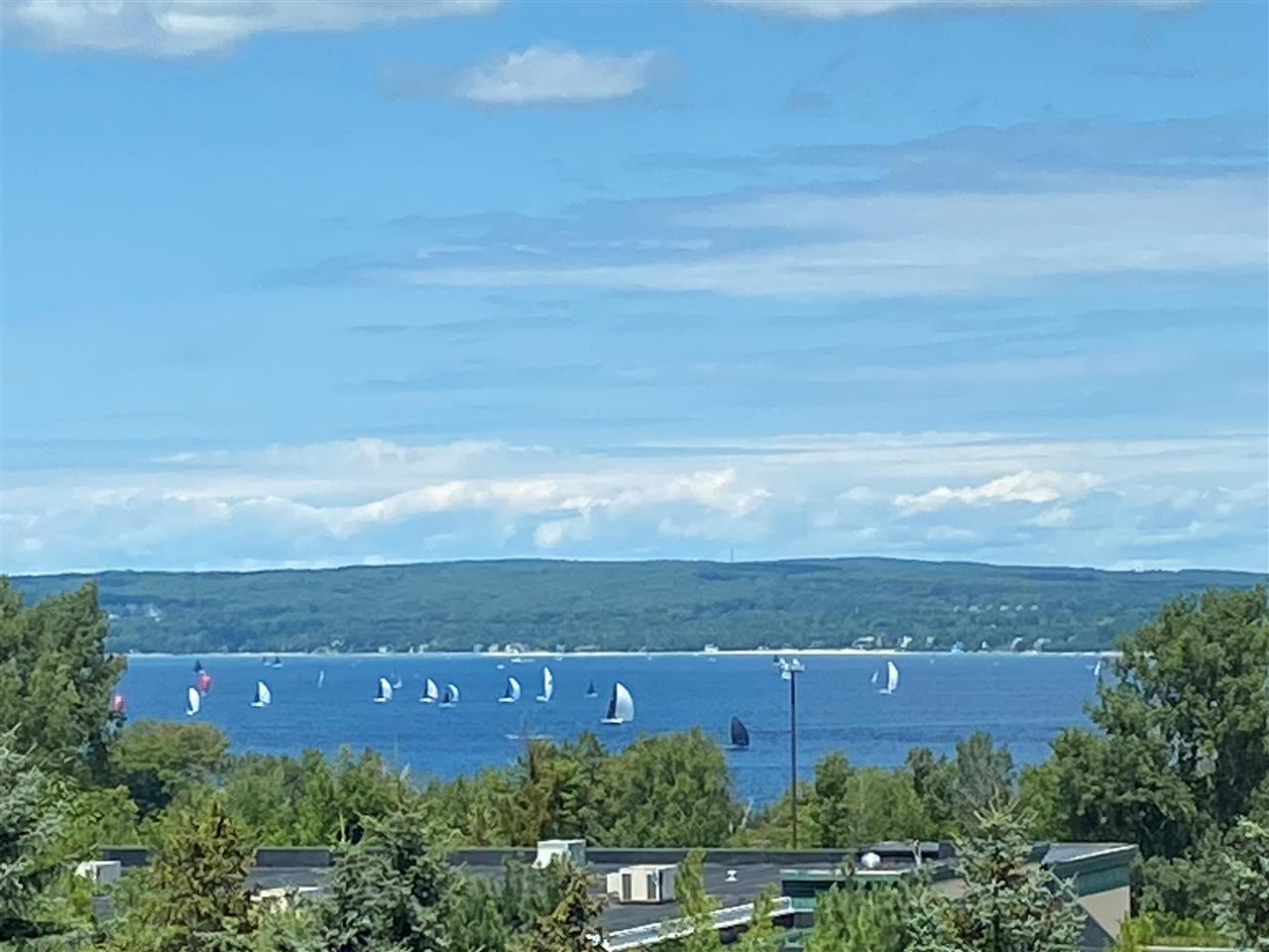 814 Lakeview Ridge Petoskey MI 49770