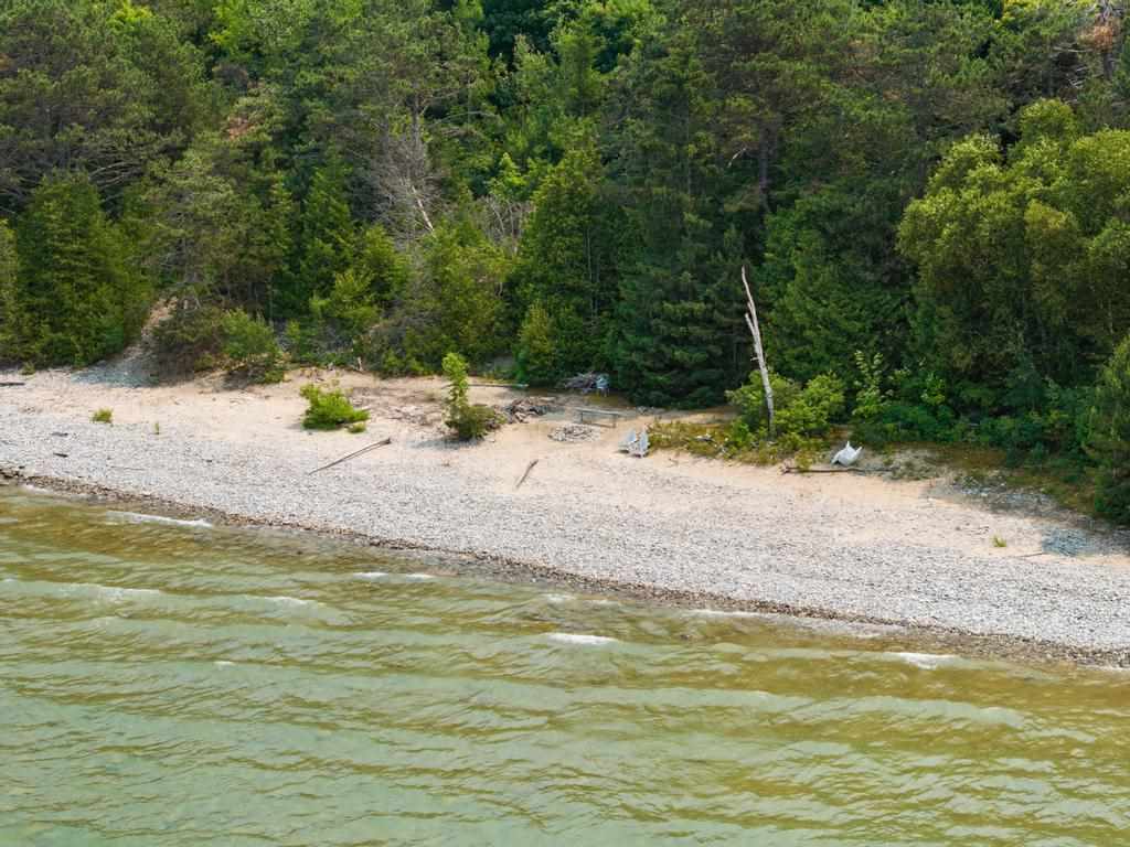 1134 Charlevoix Avenue Petoskey MI 49770
