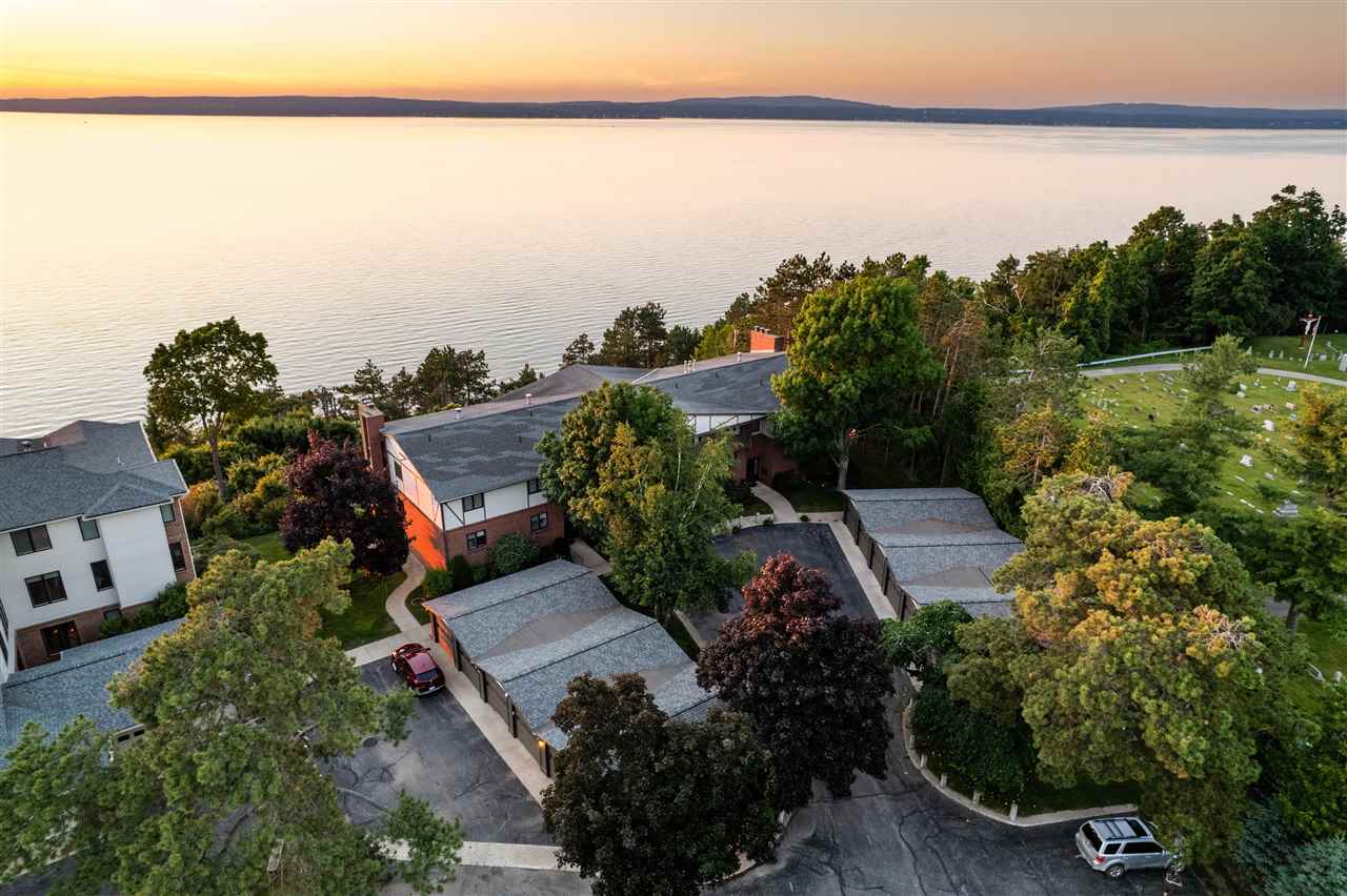 1134 Charlevoix Avenue Petoskey MI 49770