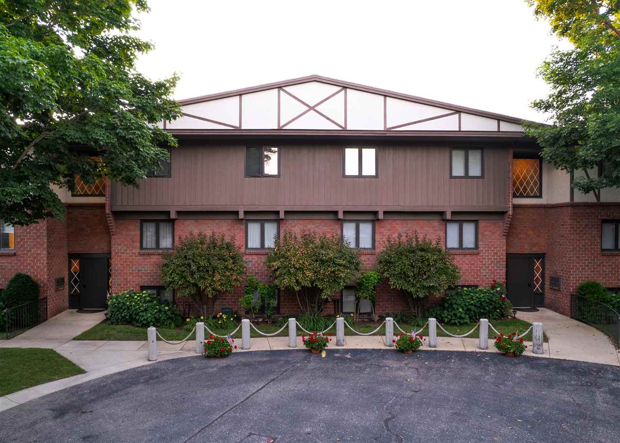 1134 Charlevoix Avenue Petoskey MI 49770