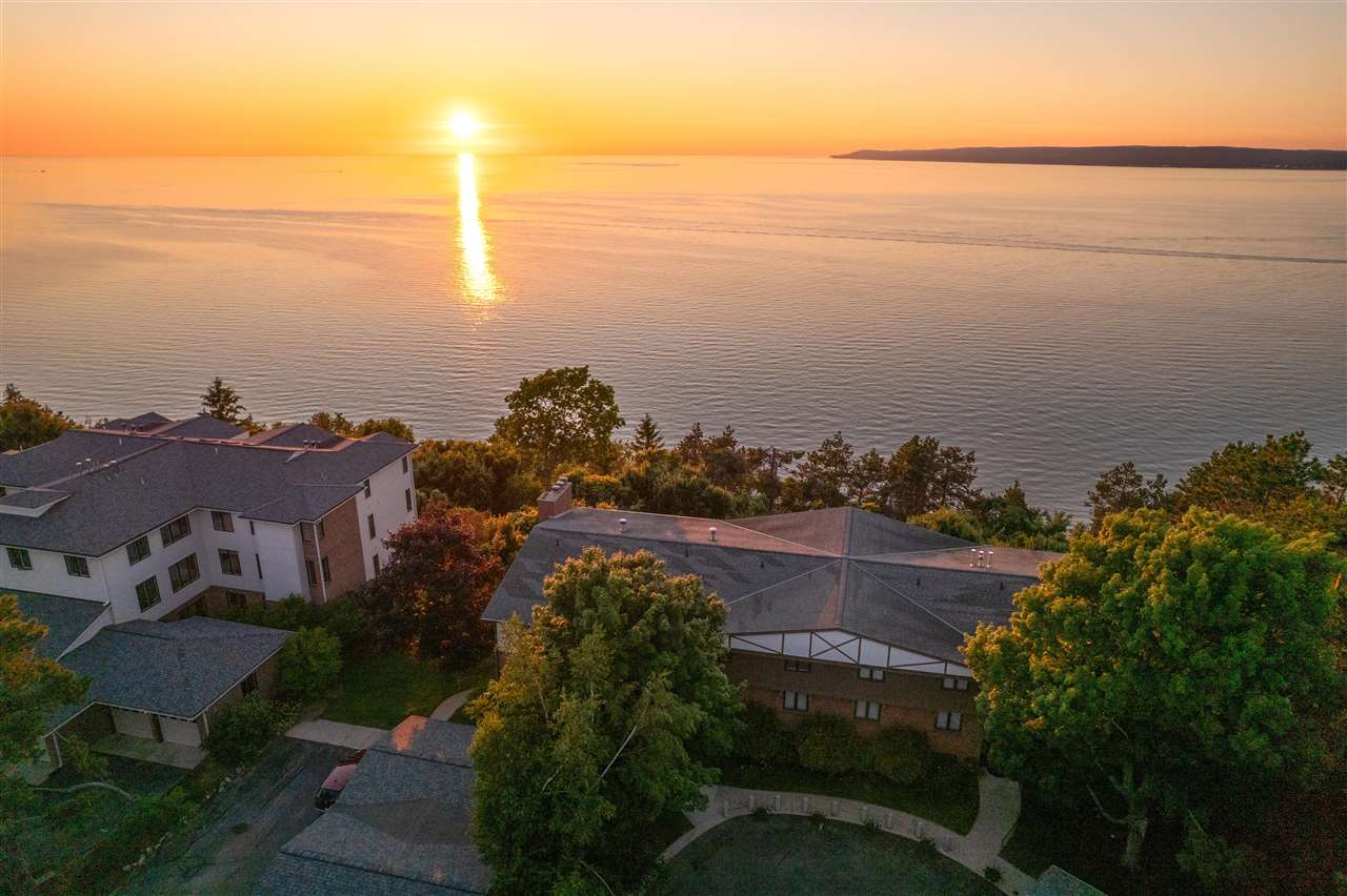 1134 Charlevoix Avenue Petoskey MI 49770