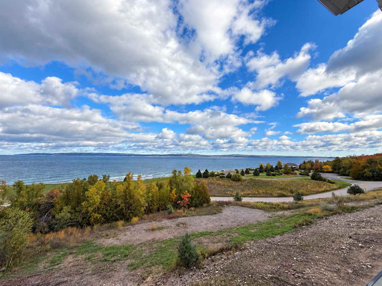 603 Lakeview Drive Bay Harbor MI 49770