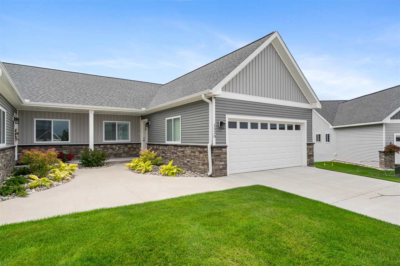 1520 Parmenter Court Petoskey MI 49770