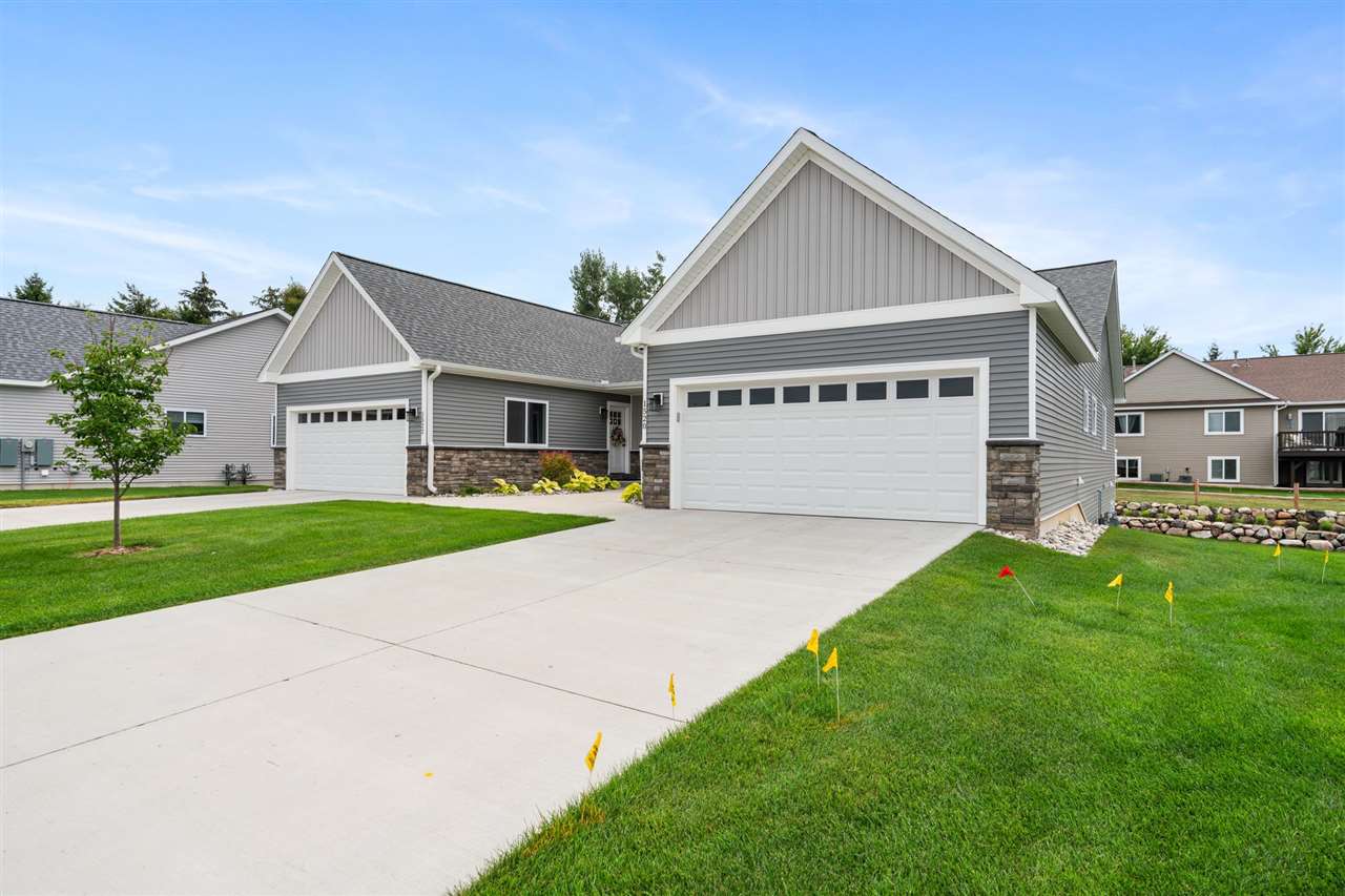 1520 Parmenter Court Petoskey MI 49770