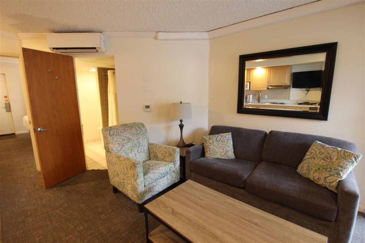 104 W Dixon Avenue Charlevoix MI 49720