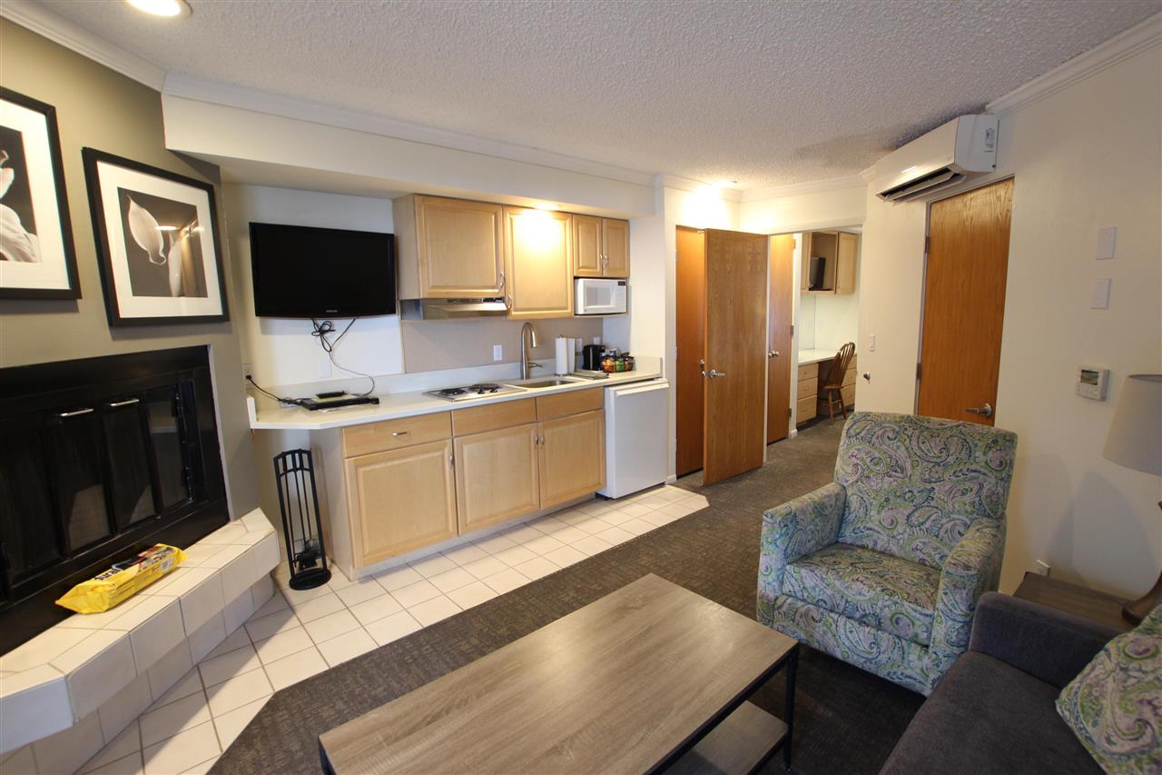 104 W Dixon Avenue Charlevoix MI 49720