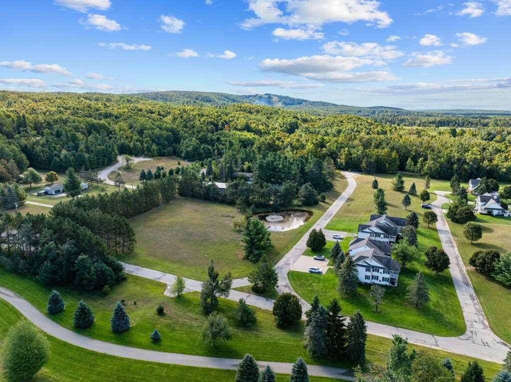 3880 Parkside Way Harbor Springs MI 49740