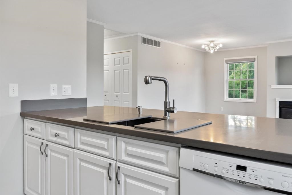 3880 Parkside Way Harbor Springs MI 49740