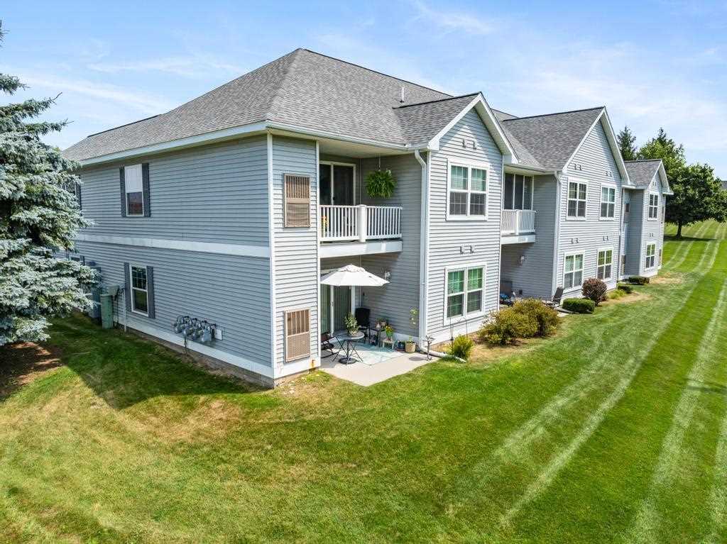 1491 Castle Drive Petoskey MI 49770