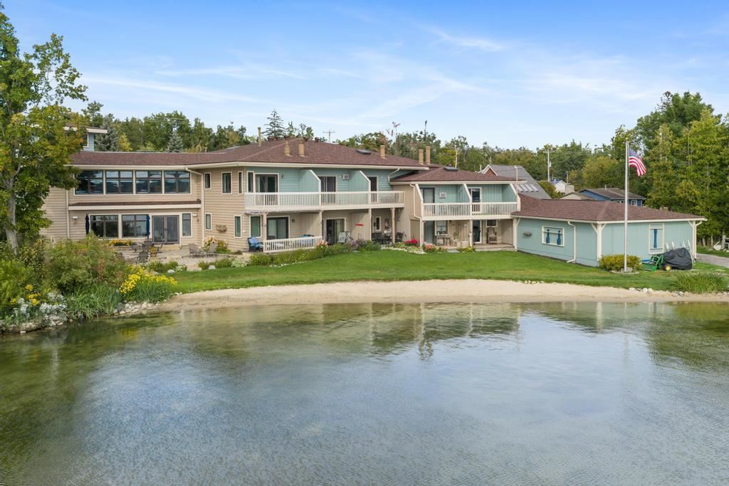 4444 Oden Road Alanson MI 49706