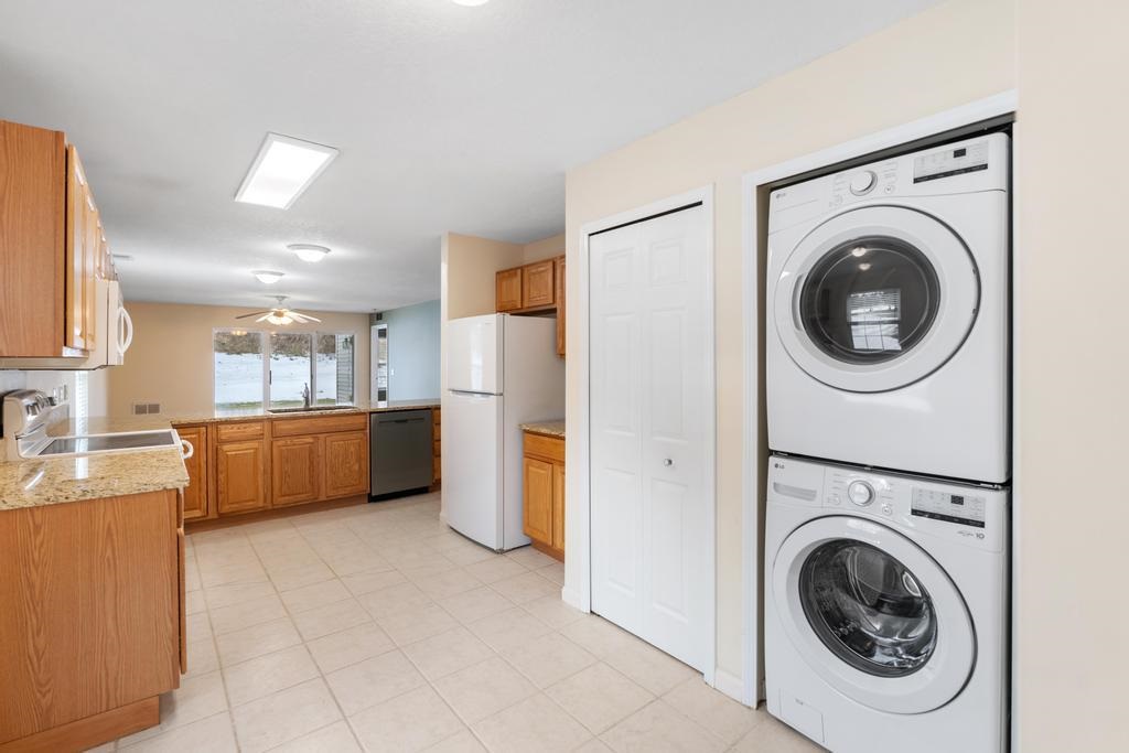 1477 Castle Drive Petoskey MI 49770