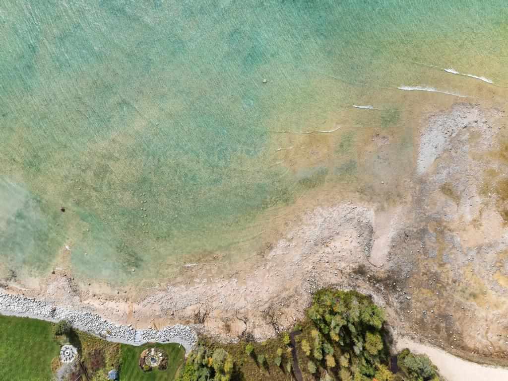 885 Beach Road Harbor Springs MI 49740