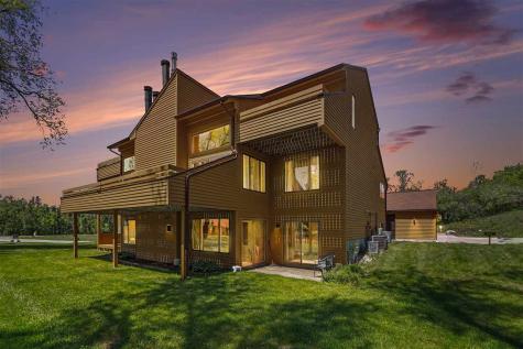 4749 S Pleasantview Road Harbor Springs MI 49740