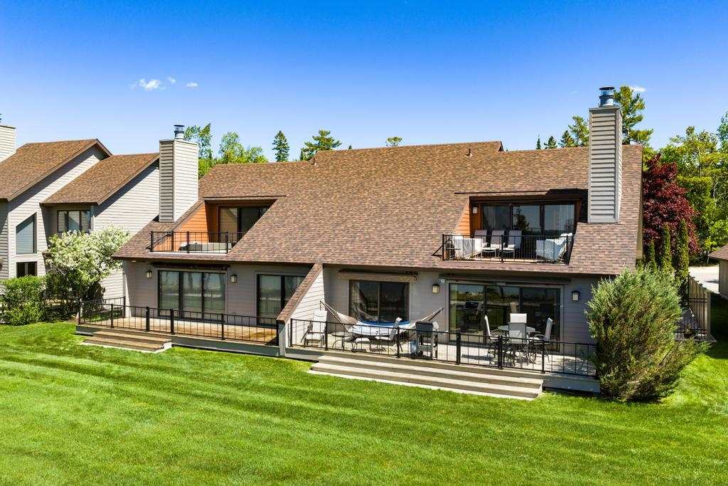 4000 Hemingway Pointe #56 East Jordan MI 49727