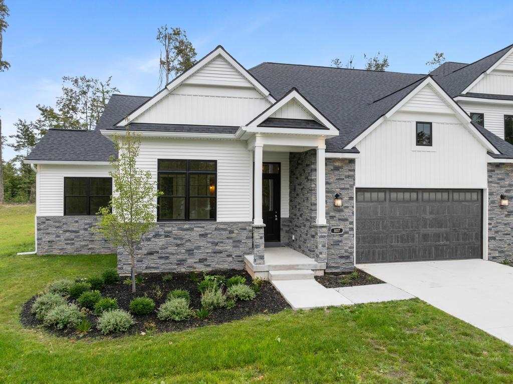 807 Fairways Drive Harbor Springs MI 49740