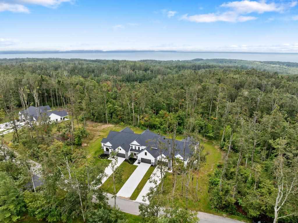 807 Fairways Drive Harbor Springs MI 49740