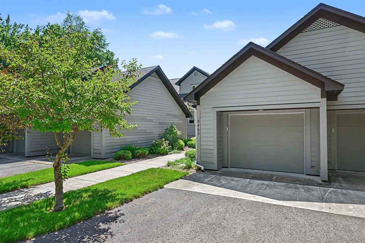 5463 Windigo Harbor Springs MI 49740