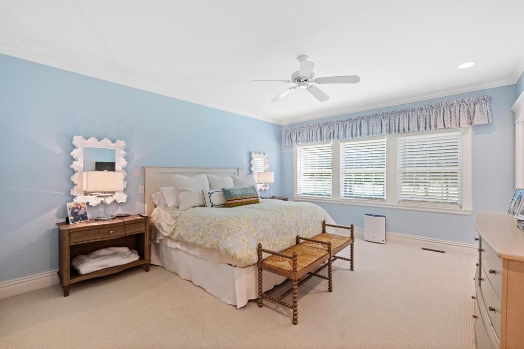 818 Fairways Harbor Springs MI 49740