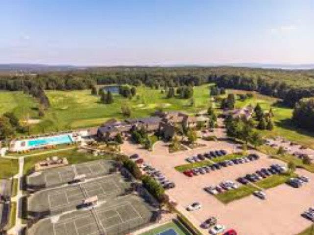 818 Fairways Harbor Springs MI 49740