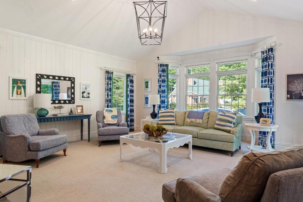 818 Fairways Harbor Springs MI 49740