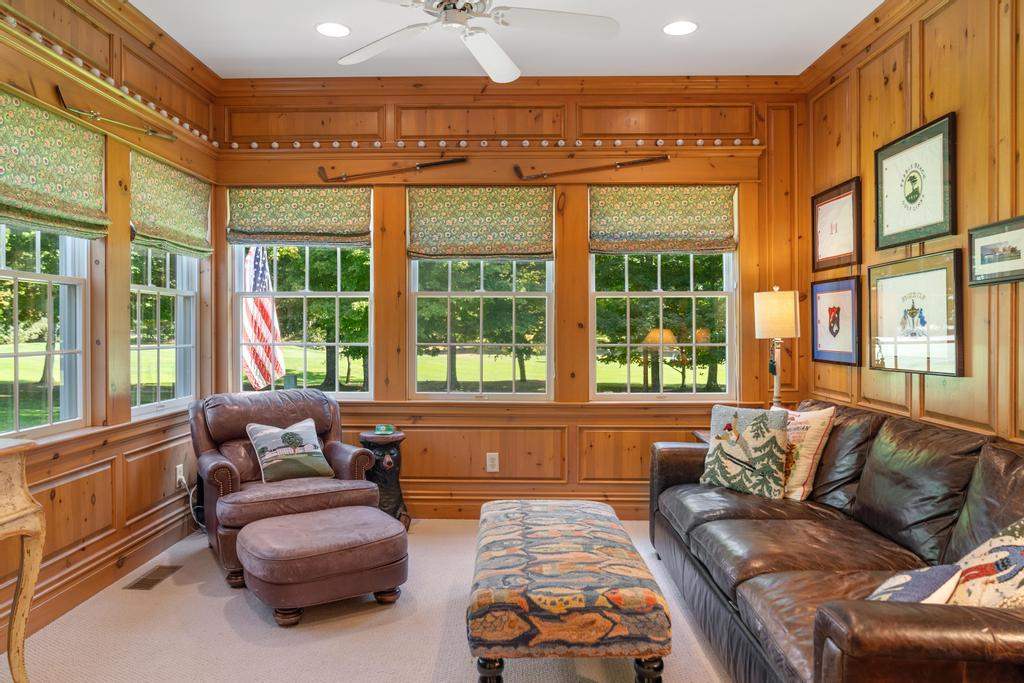 818 Fairways Harbor Springs MI 49740
