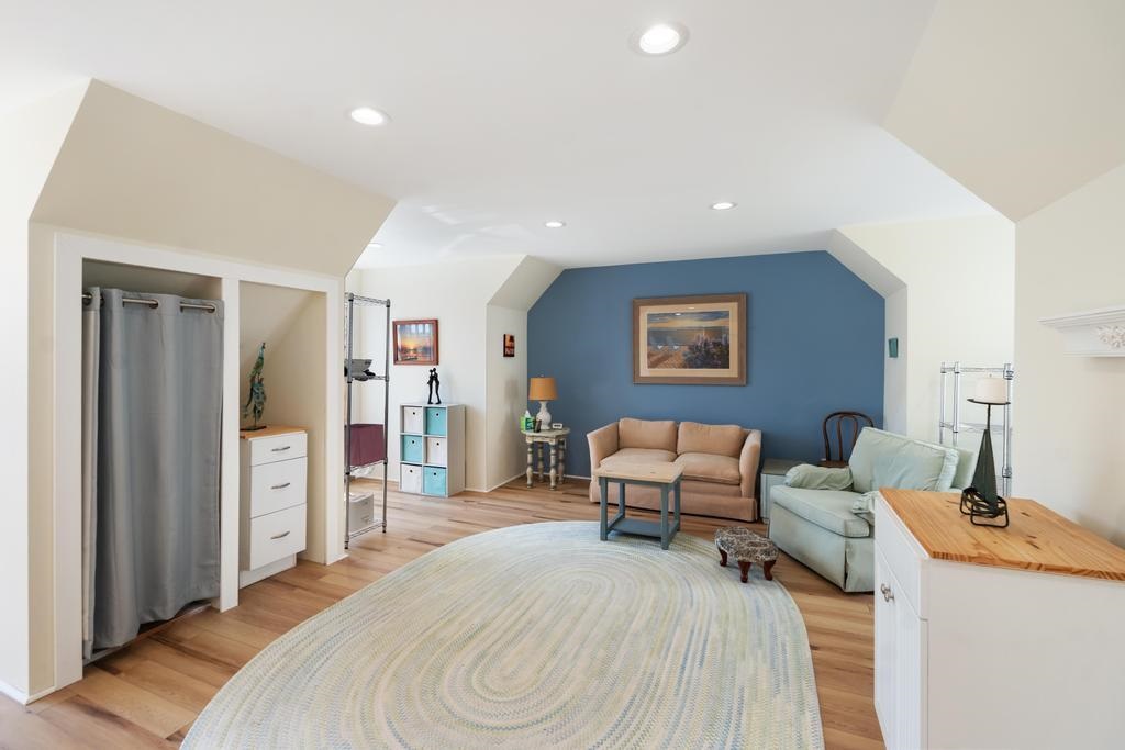 800 Maple Leaf Lane Petoskey MI 49770