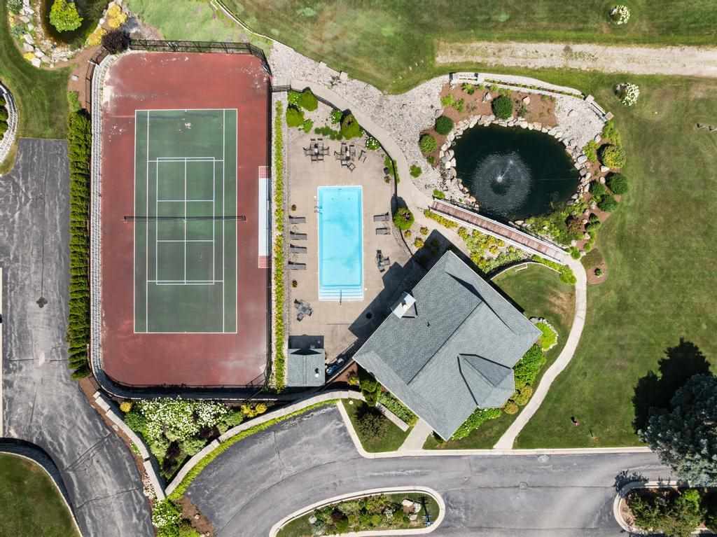 800 Maple Leaf Lane Petoskey MI 49770