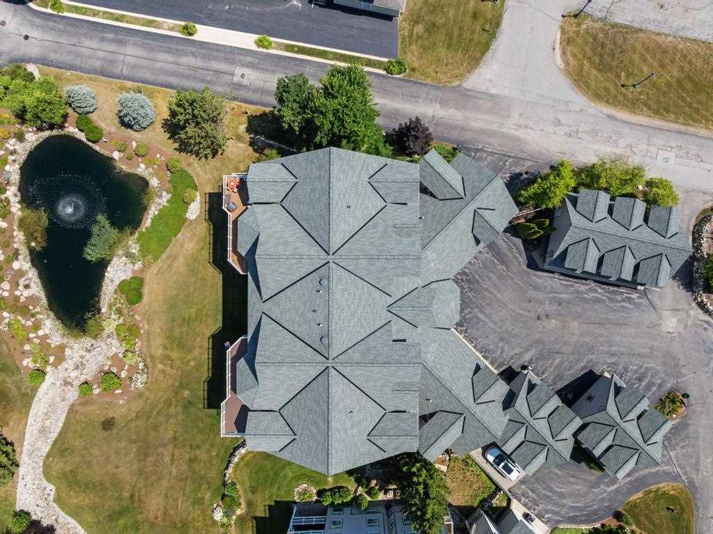 800 Maple Leaf Lane Petoskey MI 49770