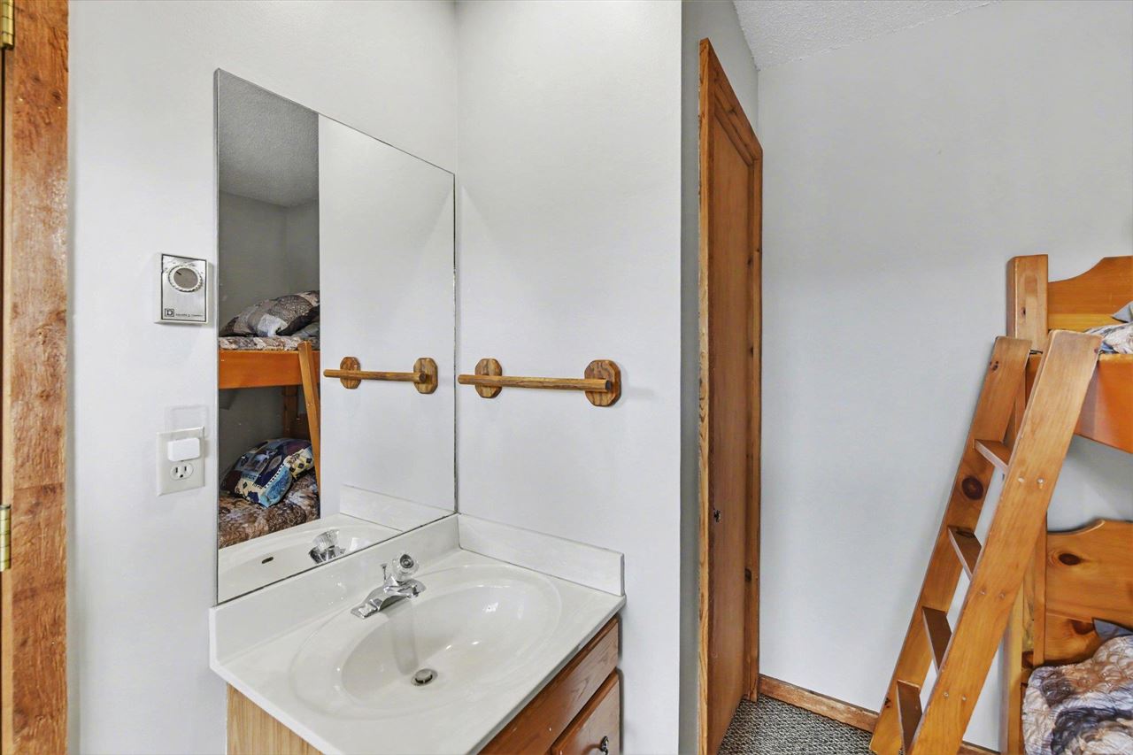 6520 Schuss Mountain Lane Mancelona MI 49659