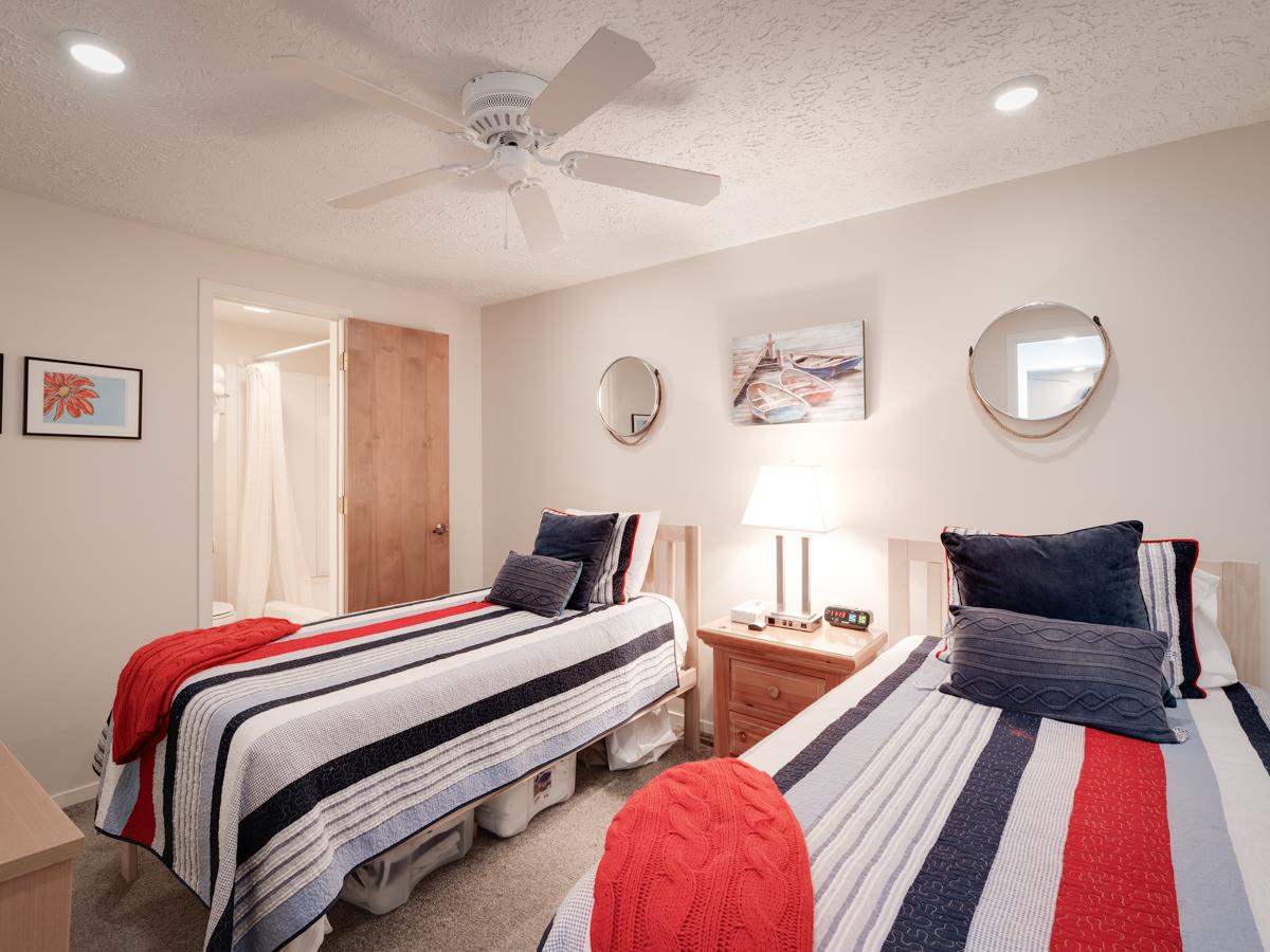 4749 S Pleasantview Road Harbor Springs MI 49740