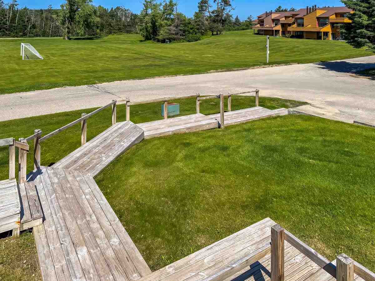 4749 S Pleasantview Road Harbor Springs MI 49740