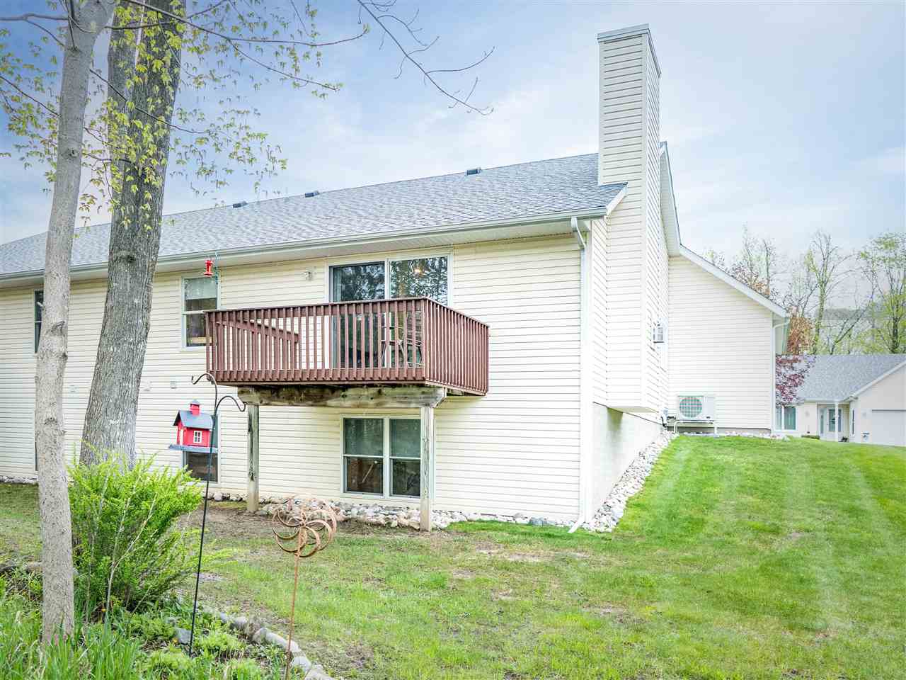 2194 Woods Lane Petoskey MI 49770